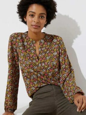 Loft Floral Split-Neck Long Sleeve Top